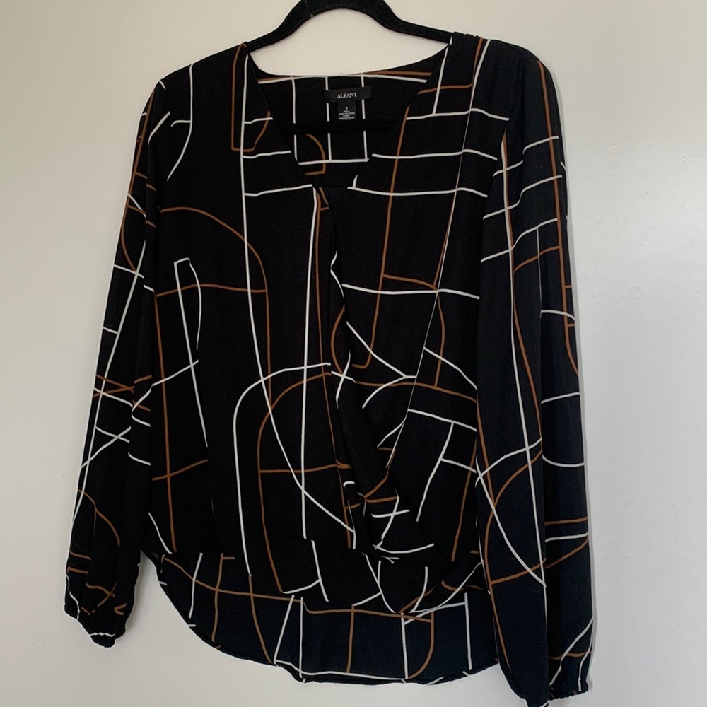 Alfani  black faux wrap style blouse size small black white brown print